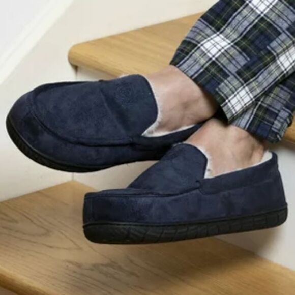 BRAND NEW CHAPS MEN'S SLOPES MOCCASIN SLIPPER - Picture 1 of 15